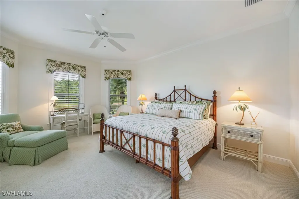 1052 Spanish Moss Trail Naples FL 34108