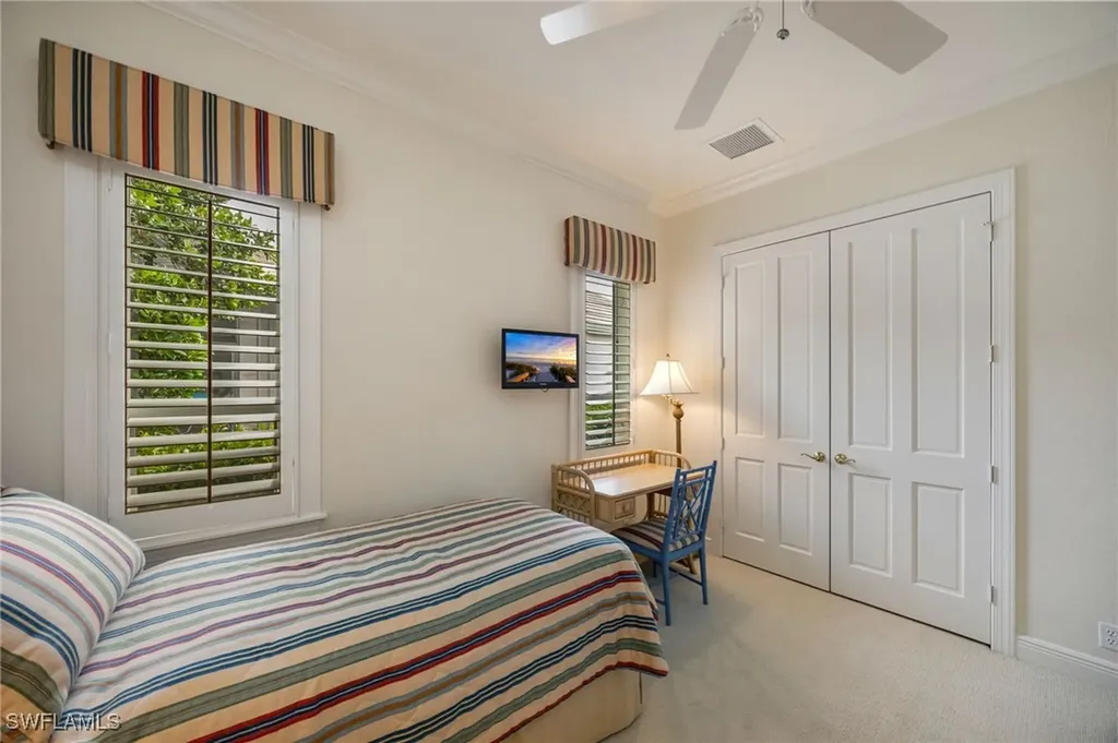 1052 Spanish Moss Trail Naples FL 34108