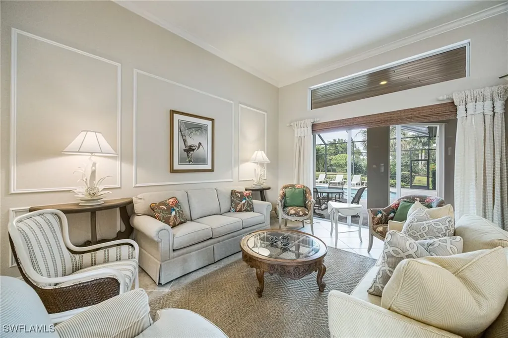 1052 Spanish Moss Trail Naples FL 34108