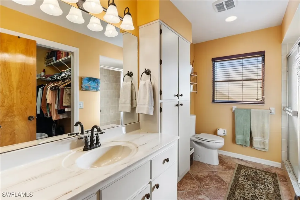 595 103rd Avenue N Naples FL 34108