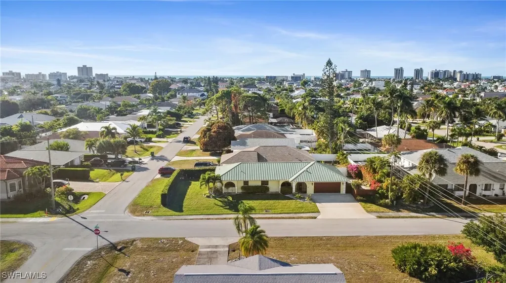 595 103rd Avenue N Naples FL 34108