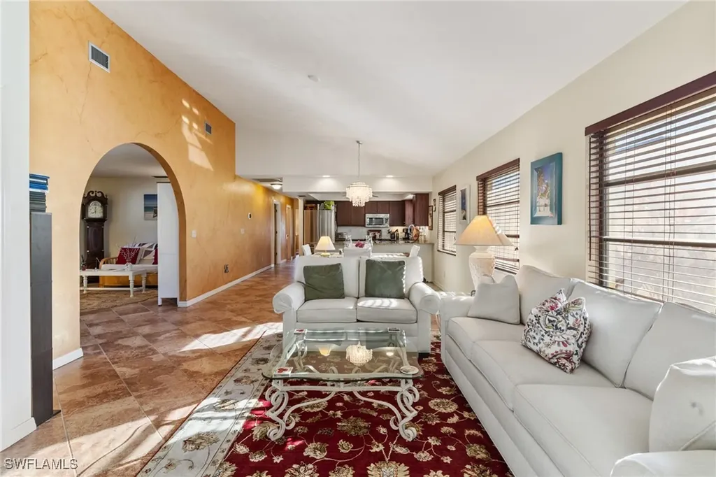 595 103rd Avenue N Naples FL 34108