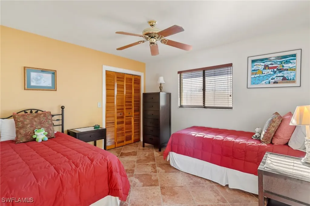 595 103rd Avenue N Naples FL 34108