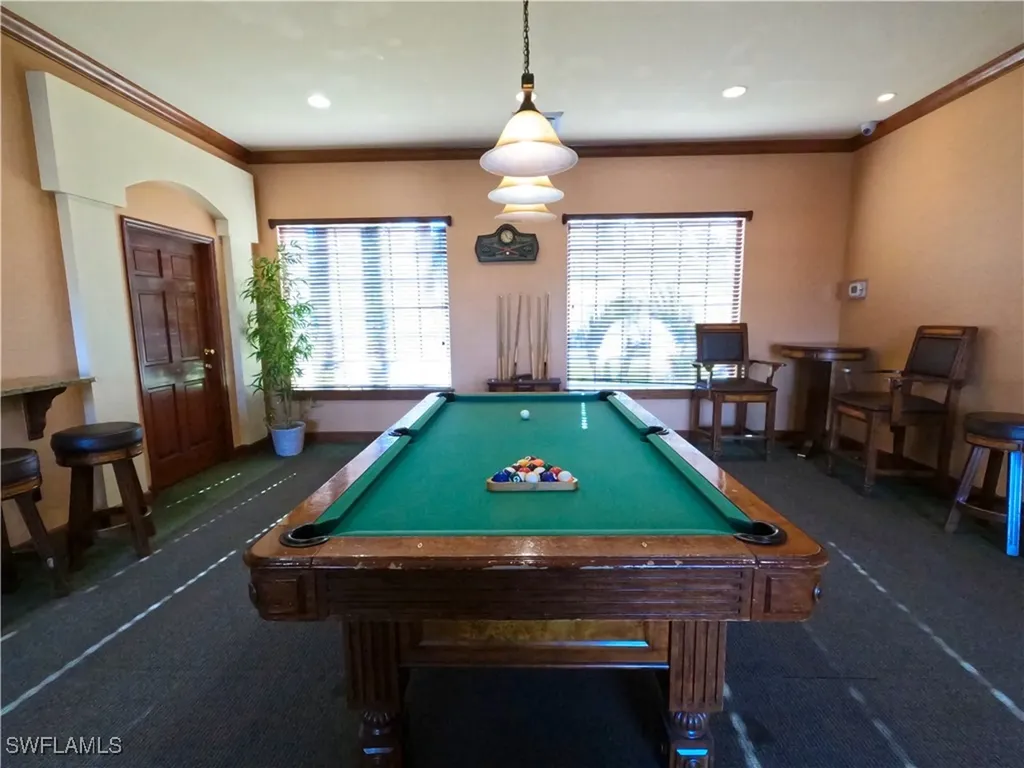 1160 Wildwood Lakes Boulevard Naples FL 34104