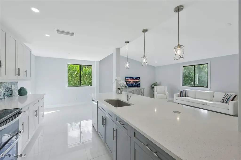 3870 White Boulevard Naples FL 34117
