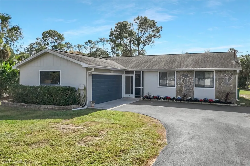 3870 White Boulevard Naples FL 34117