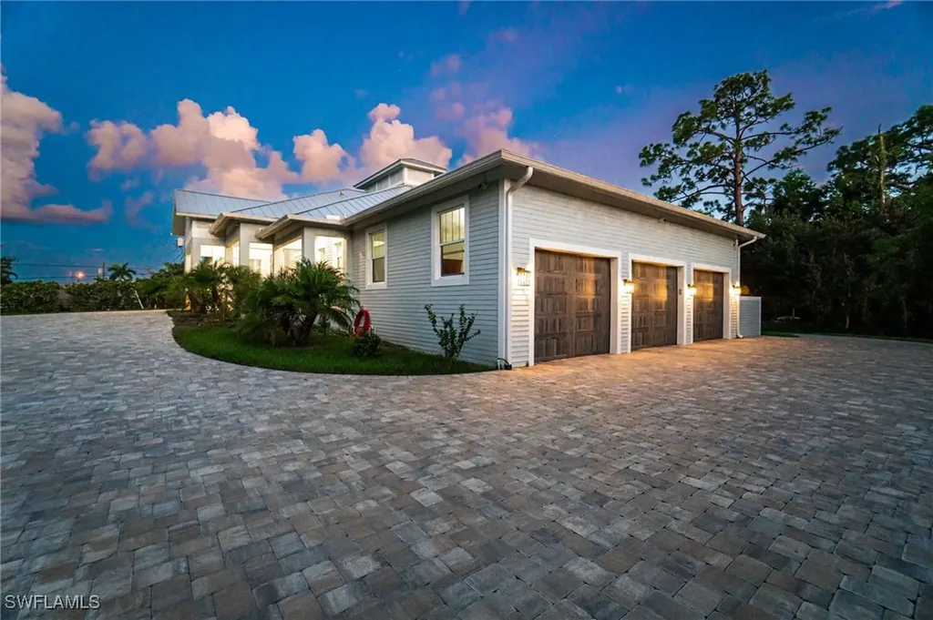 4381 Broadway Avenue W Estero FL 33928