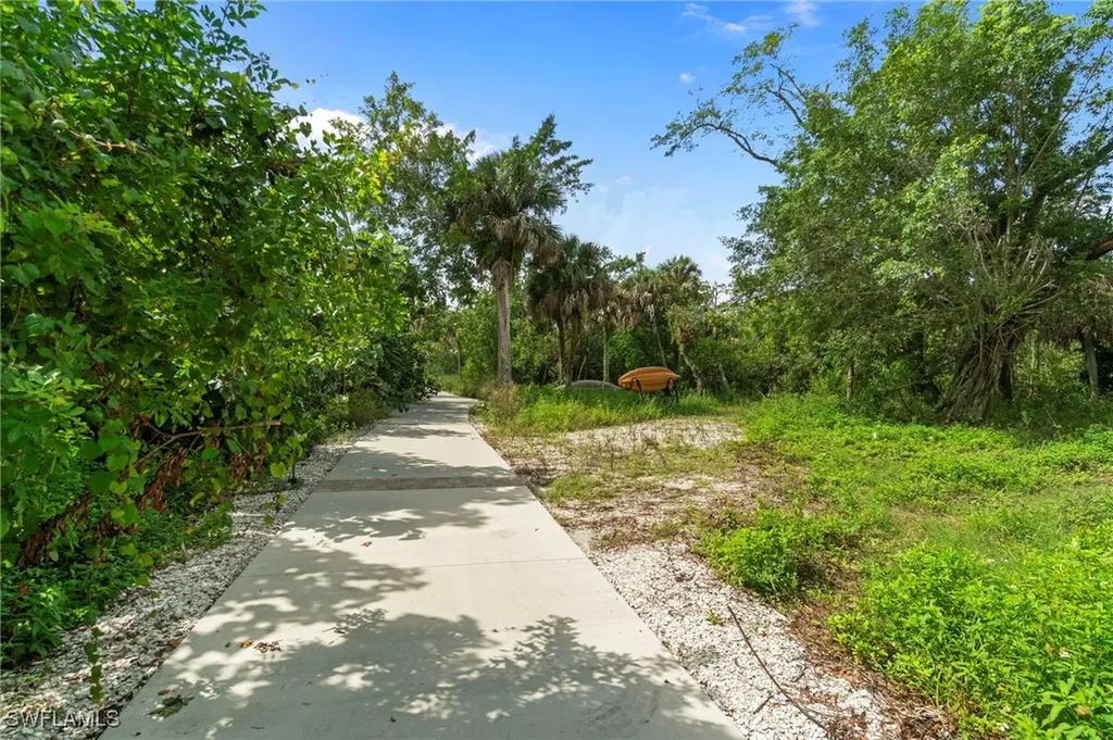 4381 Broadway Avenue W Estero FL 33928