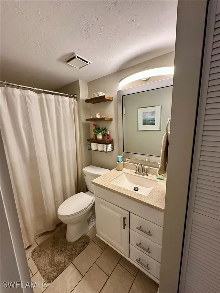 5501 Rattlesnake Hamm Road Naples FL 34113