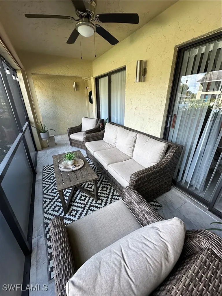 5501 Rattlesnake Hamm Road Naples FL 34113