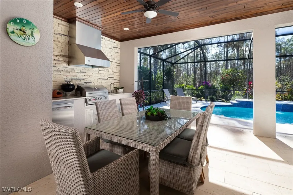 14626 Nicholas Way Naples FL 34109