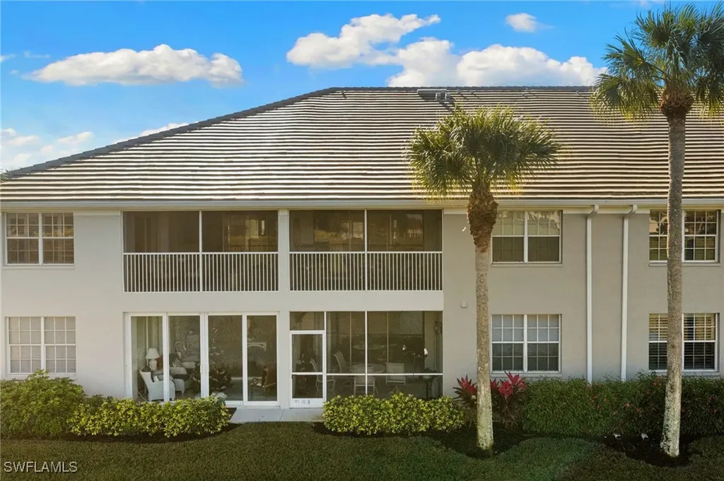 2215 Chesterbrook Court Naples FL 34109
