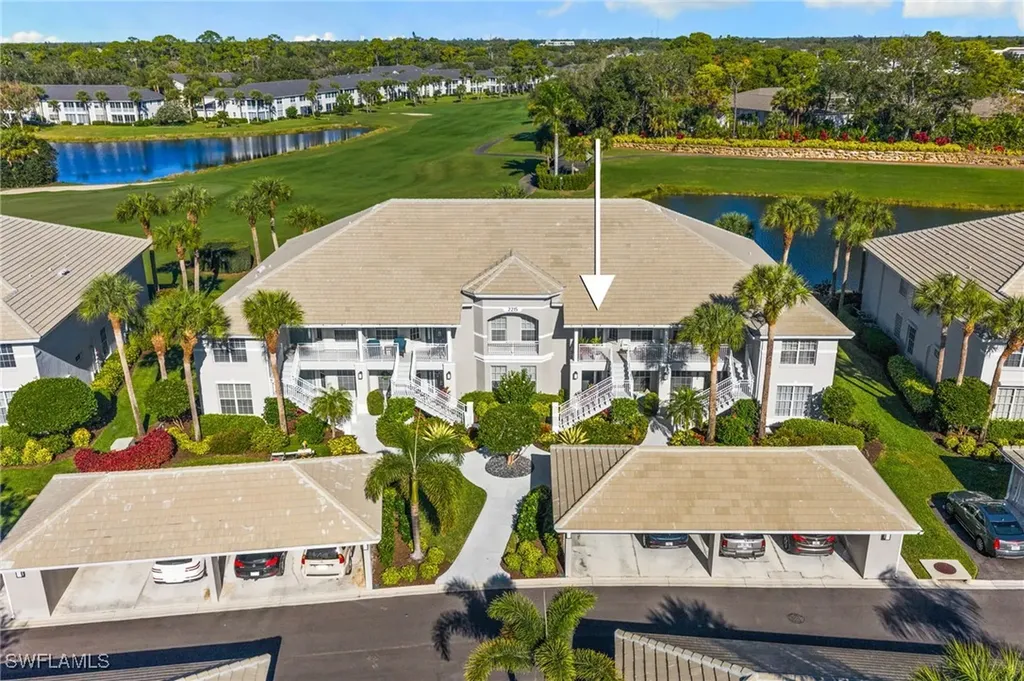 2215 Chesterbrook Court Naples FL 34109