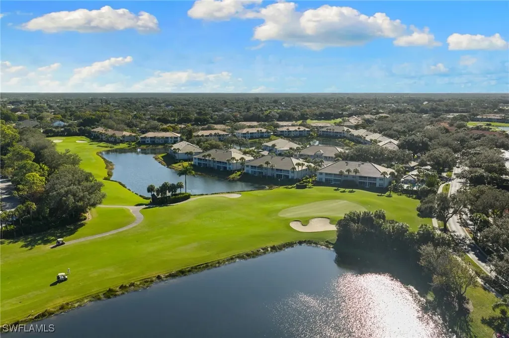 2215 Chesterbrook Court Naples FL 34109