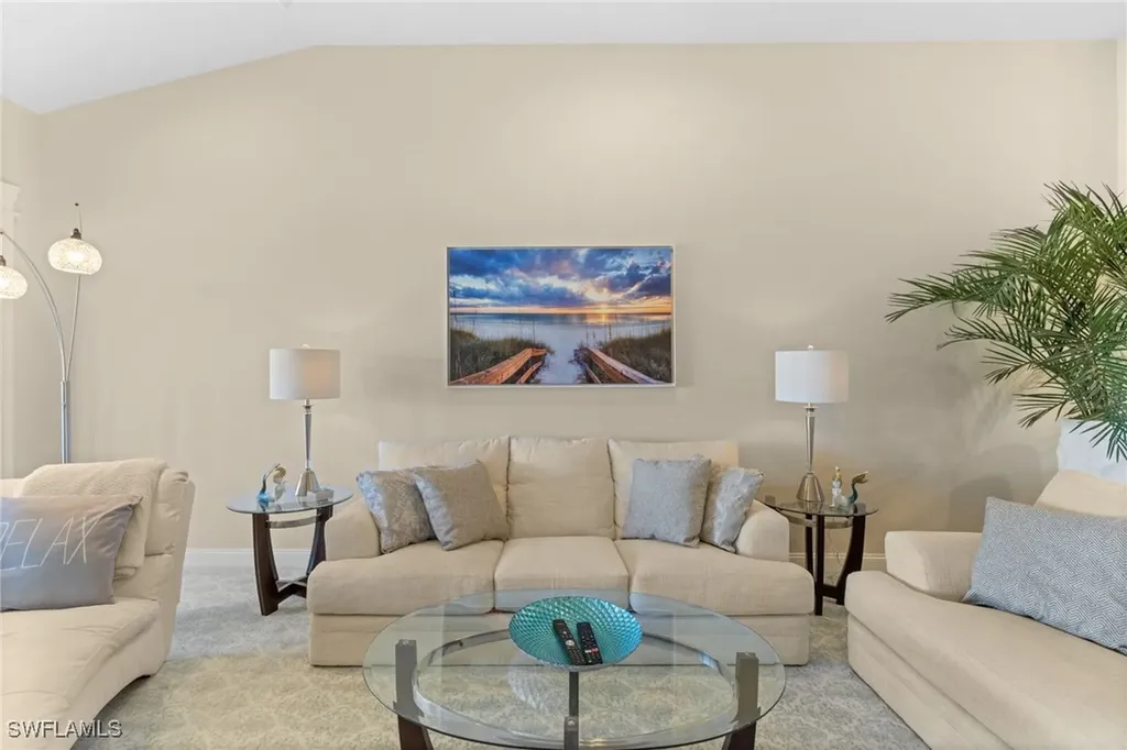 2215 Chesterbrook Court Naples FL 34109