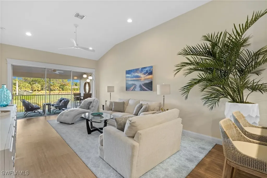 2215 Chesterbrook Court Naples FL 34109