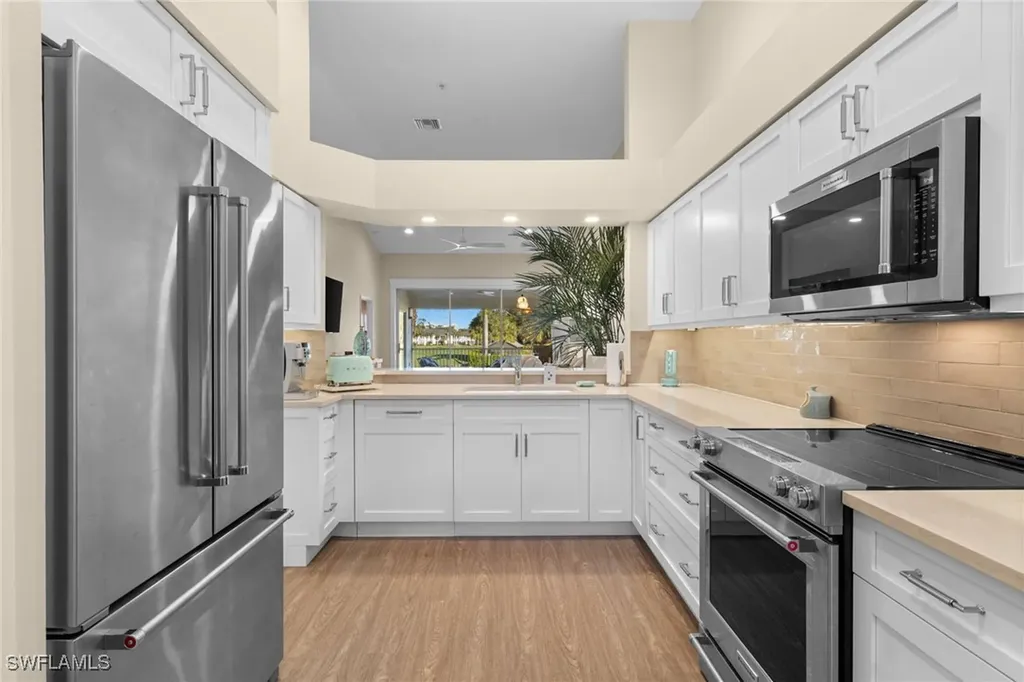 2215 Chesterbrook Court Naples FL 34109
