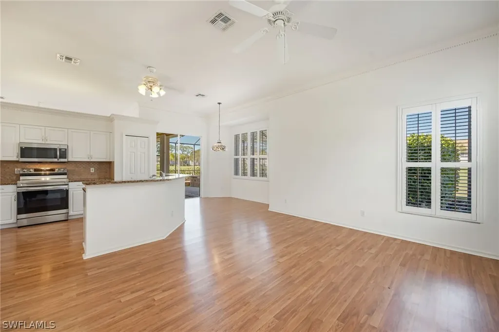 3733 Royal Wood Boulevard Naples FL 34112