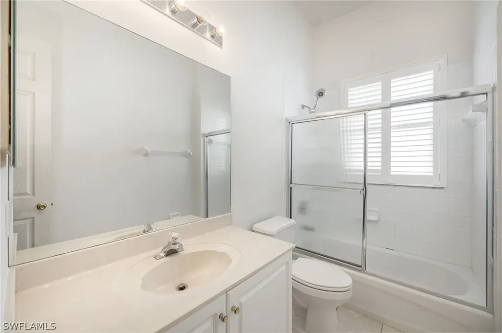 3733 Royal Wood Boulevard Naples FL 34112