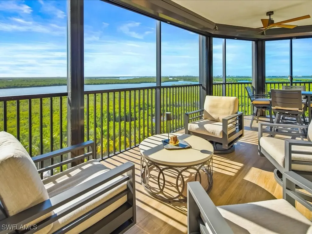 Naples FL, 1050 Borghese Lane, Unit 806