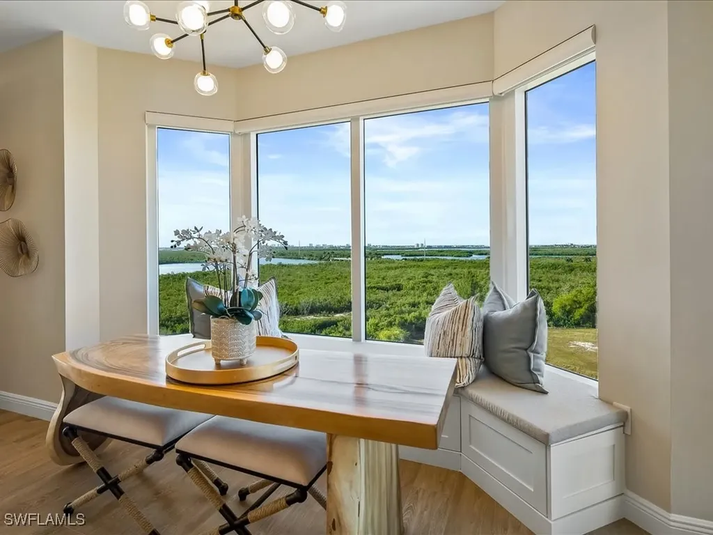 1050 Borghese Lane Naples FL 34114