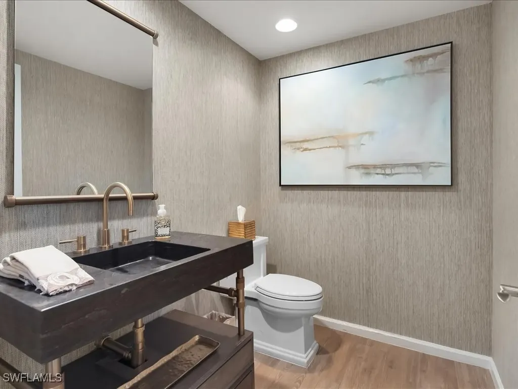 1050 Borghese Lane Naples FL 34114
