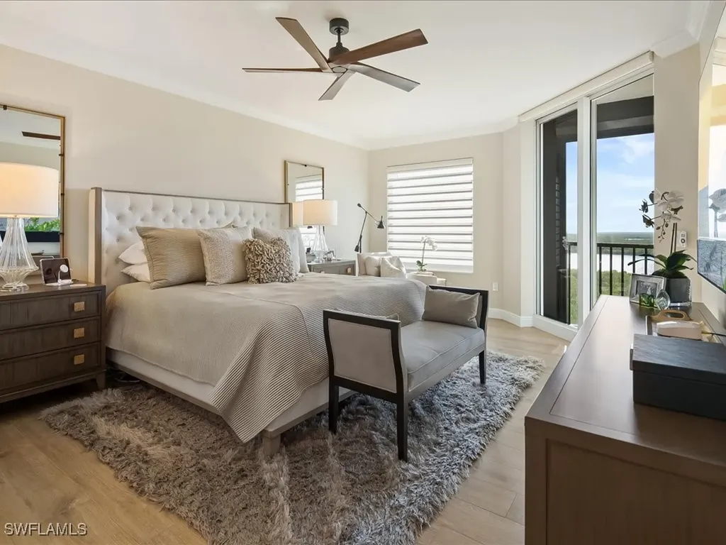 1050 Borghese Lane Naples FL 34114