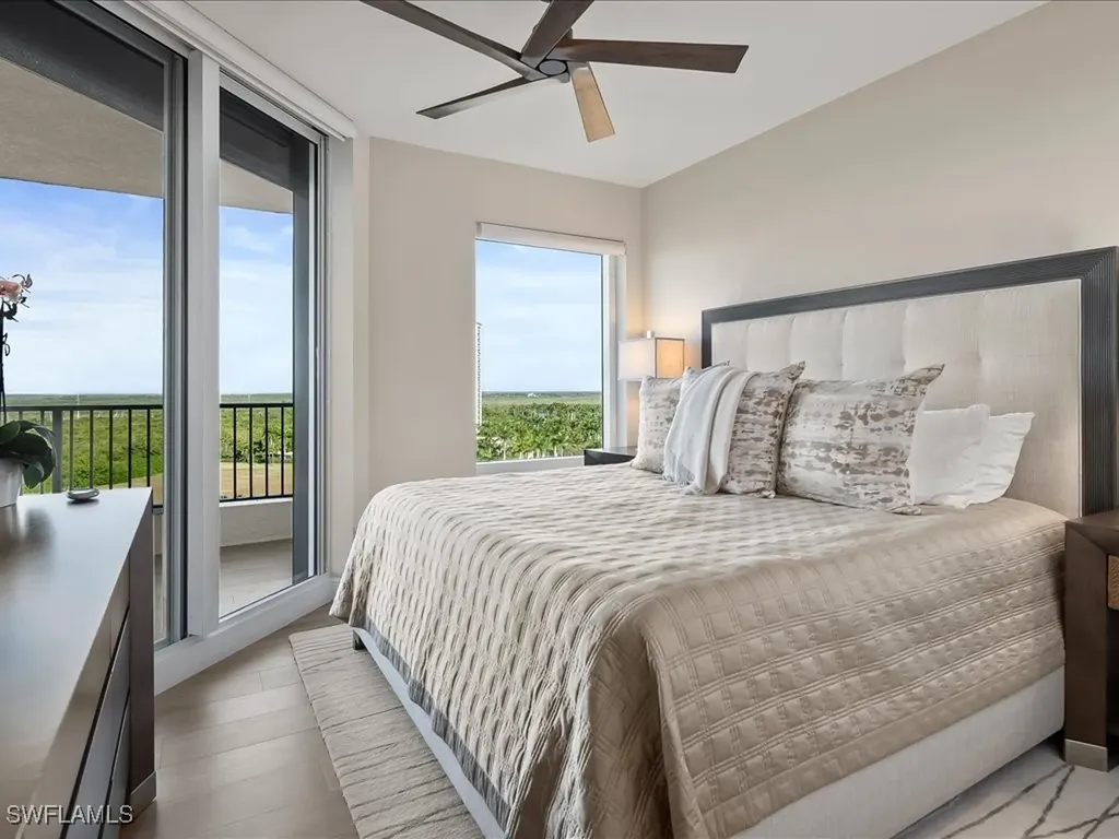 1050 Borghese Lane Naples FL 34114