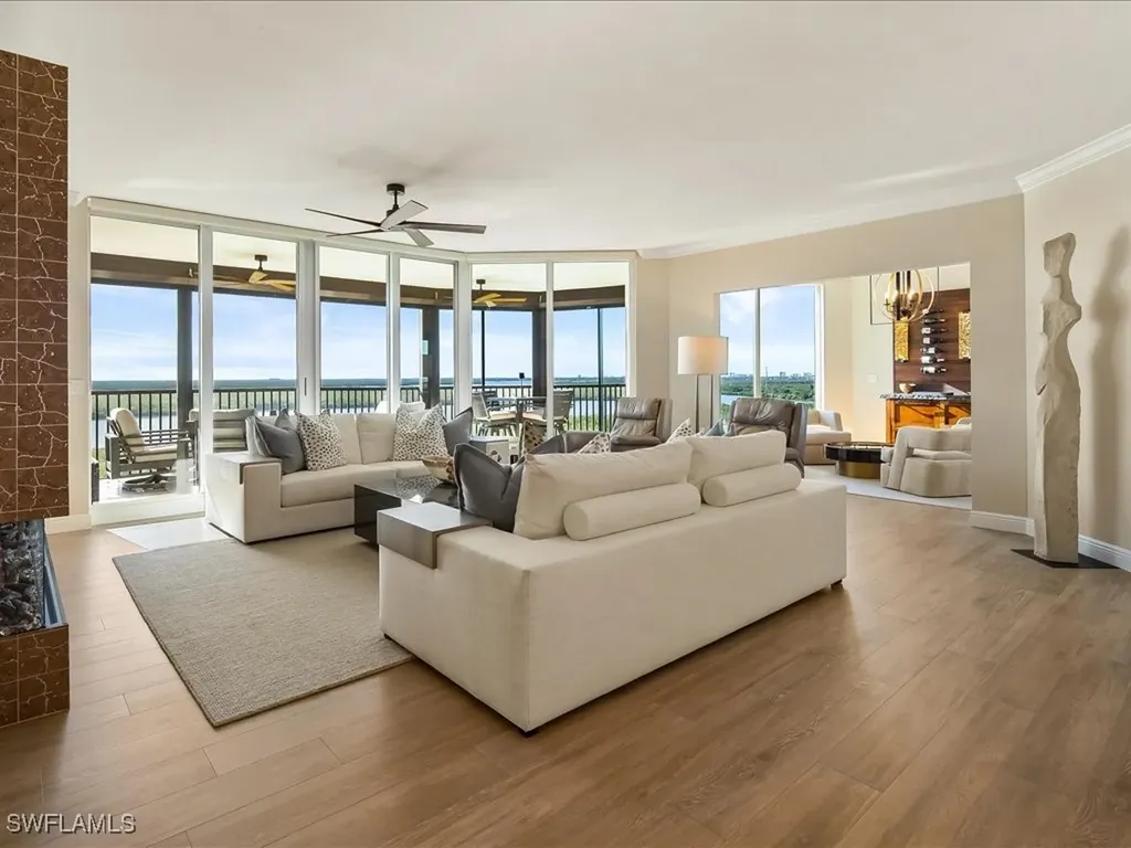 1050 Borghese Lane Naples FL 34114