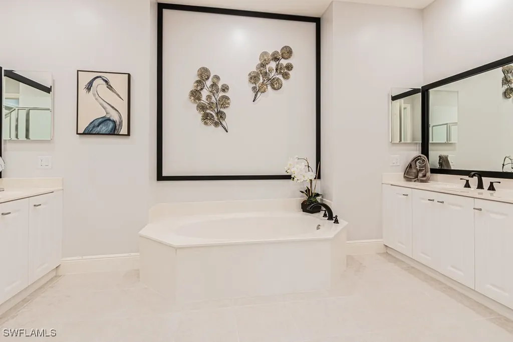 9219 Corfu Court Naples FL 34114