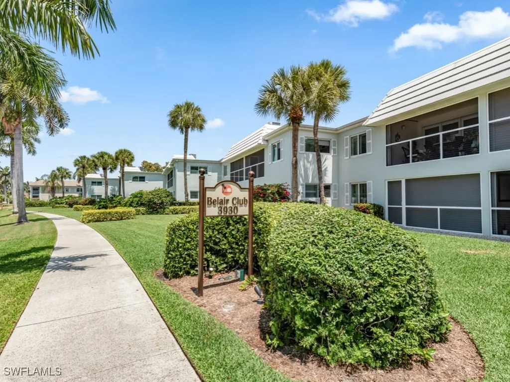 3930 Belair Lane Naples FL 34103
