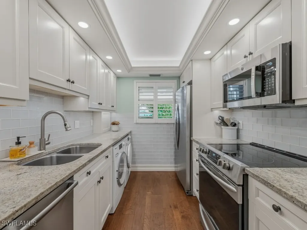 3930 Belair Lane Naples FL 34103