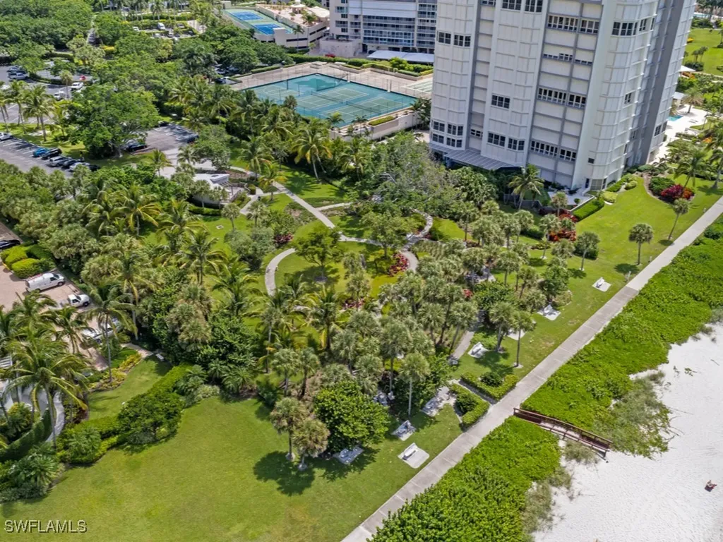 3930 Belair Lane Naples FL 34103