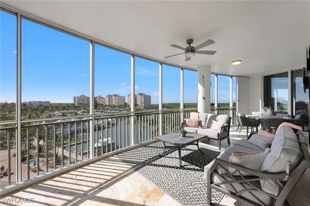 13675 Vanderbilt Drive Naples FL 34110