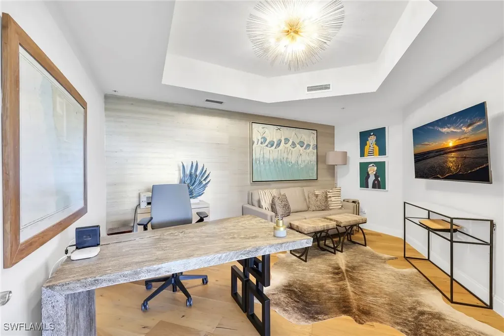 13675 Vanderbilt Drive Naples FL 34110