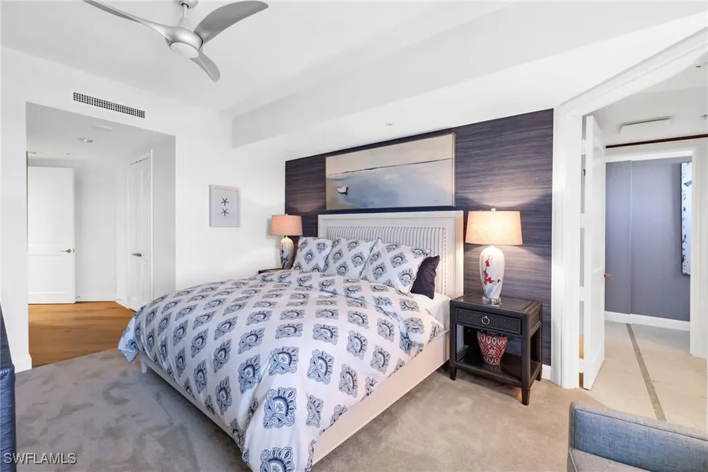 13675 Vanderbilt Drive Naples FL 34110