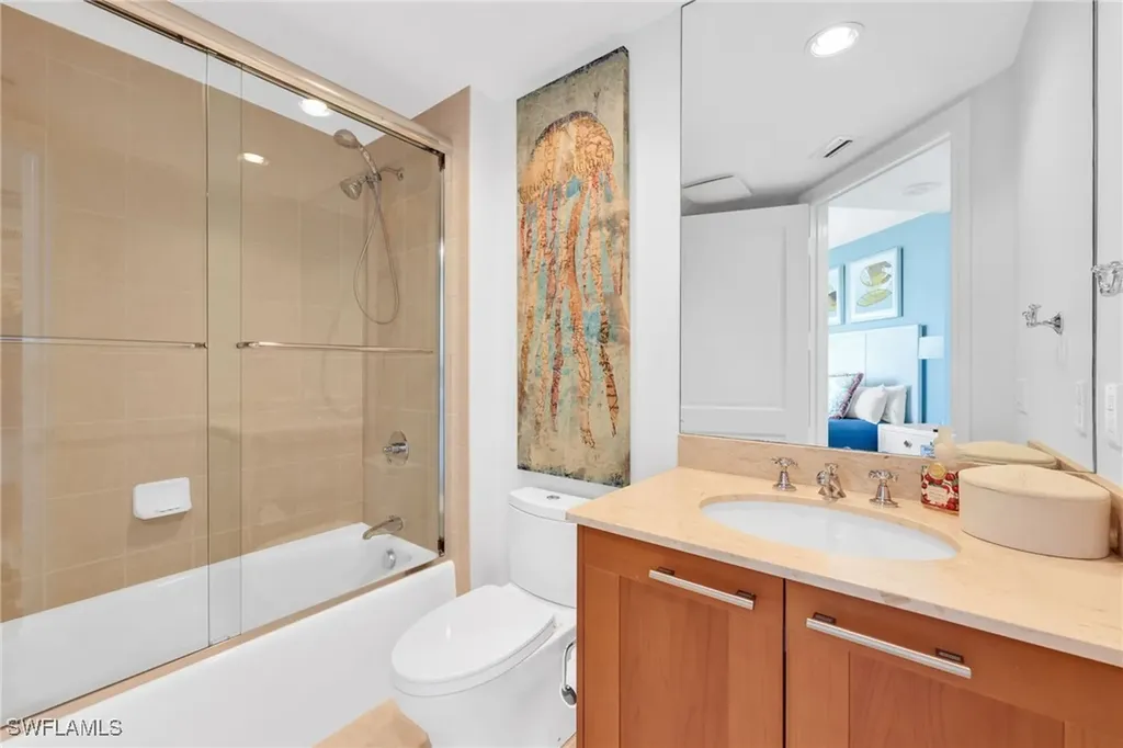 13675 Vanderbilt Drive Naples FL 34110