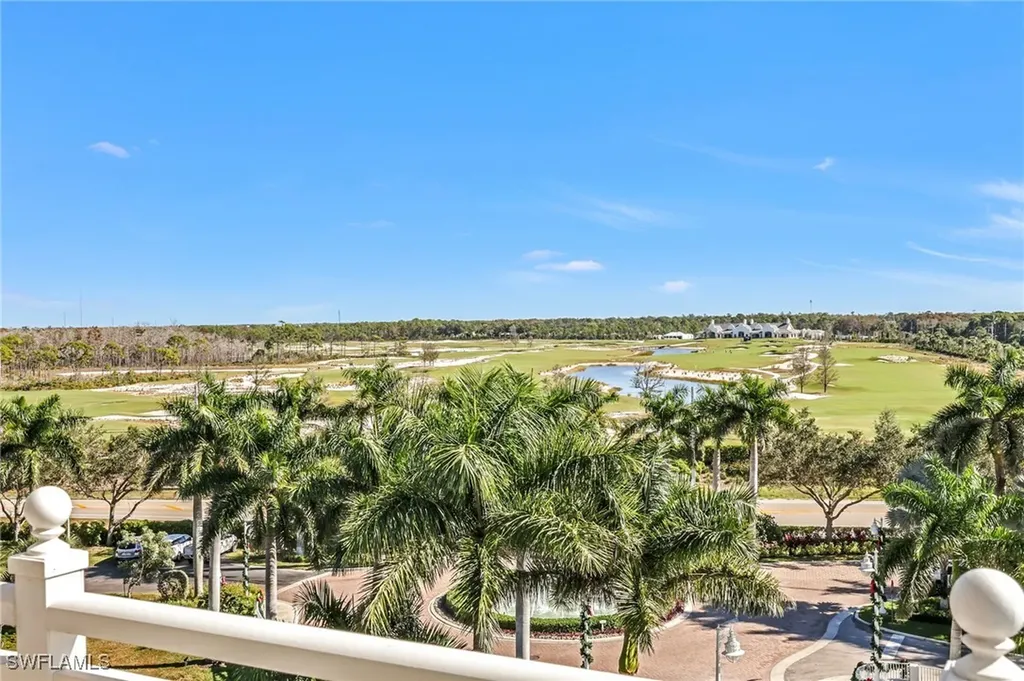 13675 Vanderbilt Drive Naples FL 34110