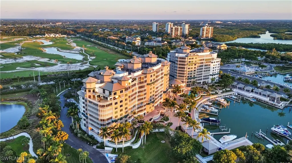 13675 Vanderbilt Drive Naples FL 34110