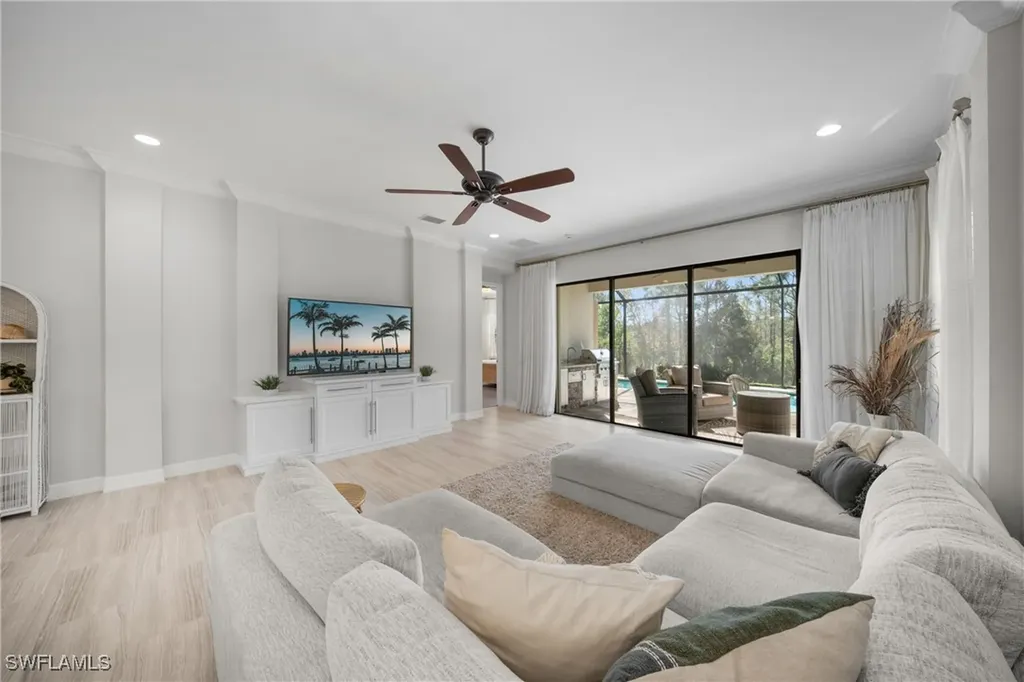 3418 Tigris Lane Naples FL 34119
