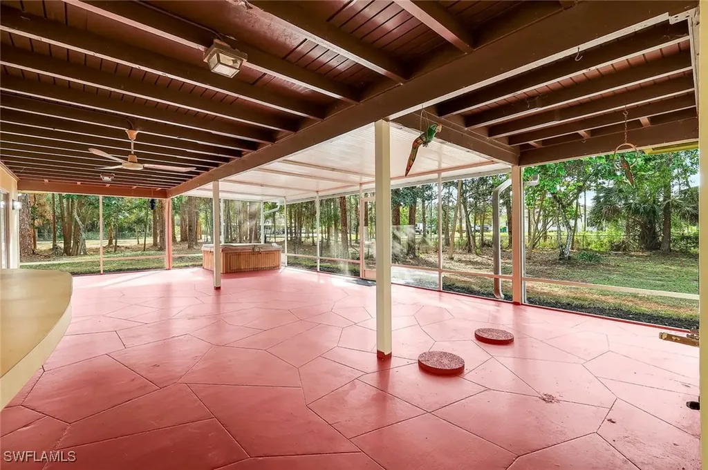 525 Weber Boulevard N Naples FL 34120