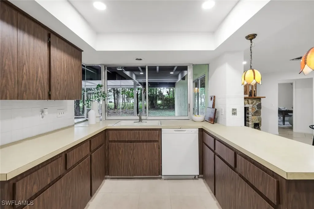 525 Weber Boulevard N Naples FL 34120