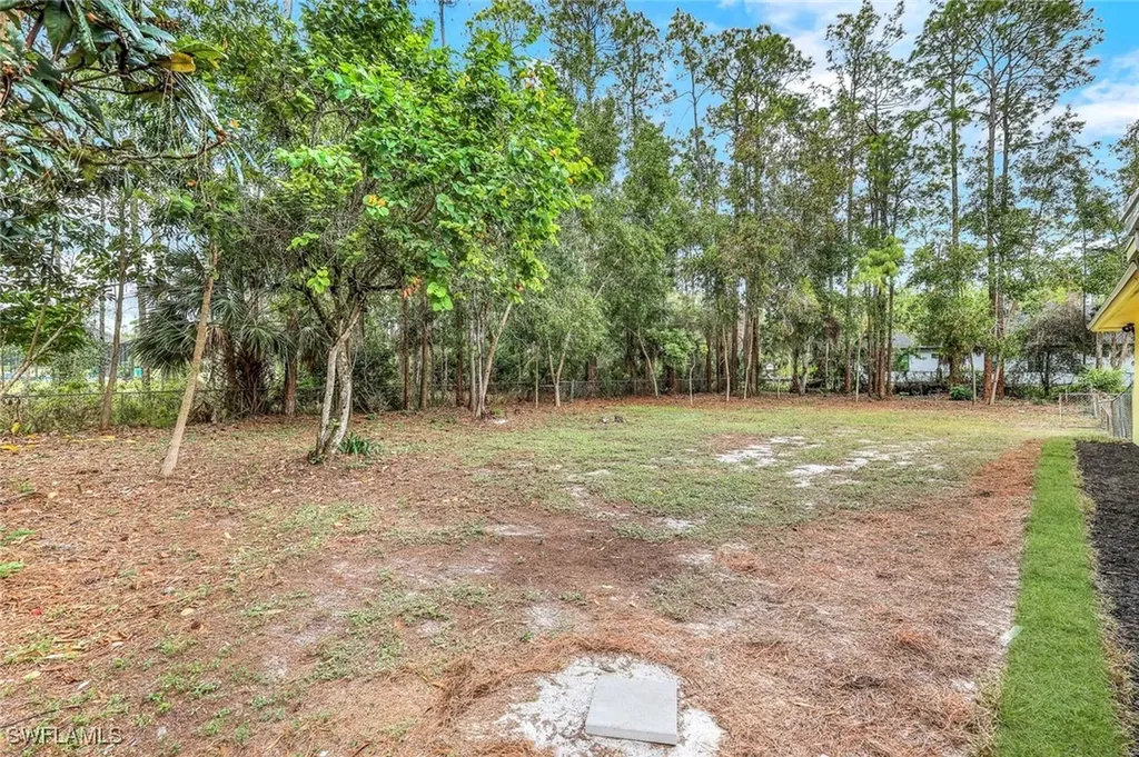 525 Weber Boulevard N Naples FL 34120