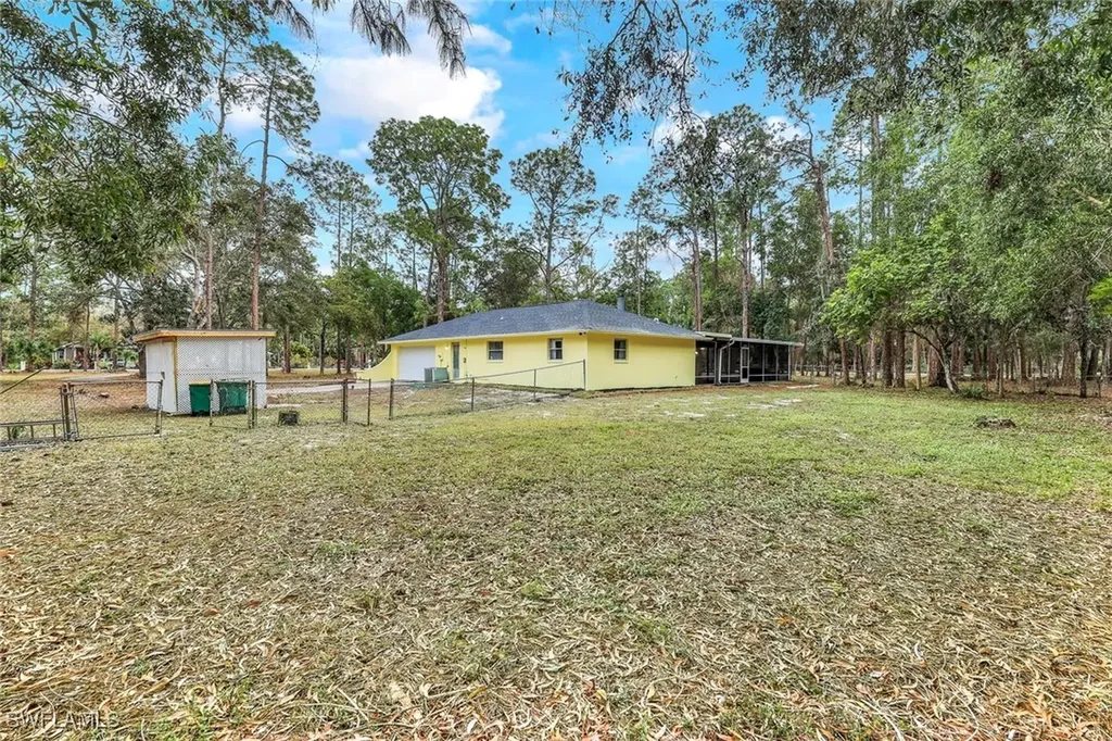 525 Weber Boulevard N Naples FL 34120