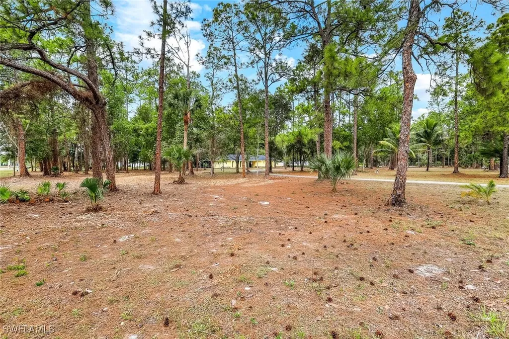 525 Weber Boulevard N Naples FL 34120