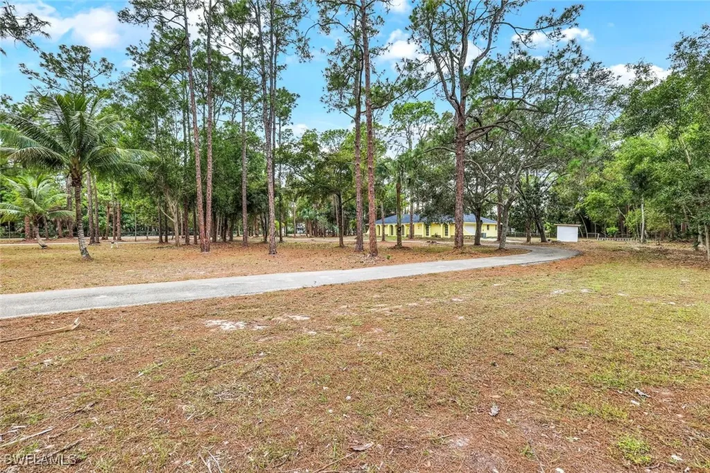 525 Weber Boulevard N Naples FL 34120