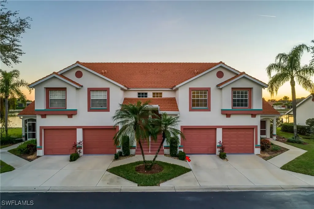 541 Windsor Square Naples FL 34104