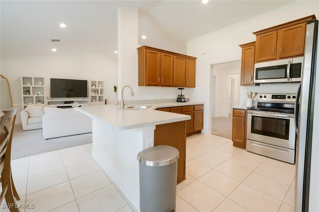 1909 Richland Avenue Lehigh Acres FL 33972