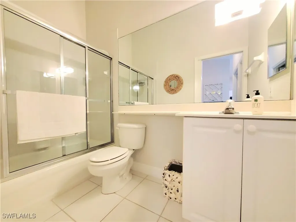 1100 Eastham Way Naples FL 34104