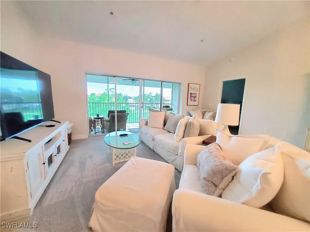 1100 Eastham Way Naples FL 34104